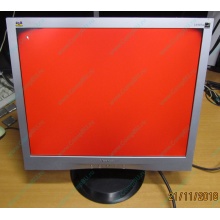 Монитор 19" ViewSonic VA903 с дефектом изображения (битые пиксели по углам) - Новокузнецк.