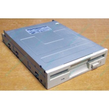 Флоппи-дисковод 3.5" Samsung SFD-321B белый (Новокузнецк)